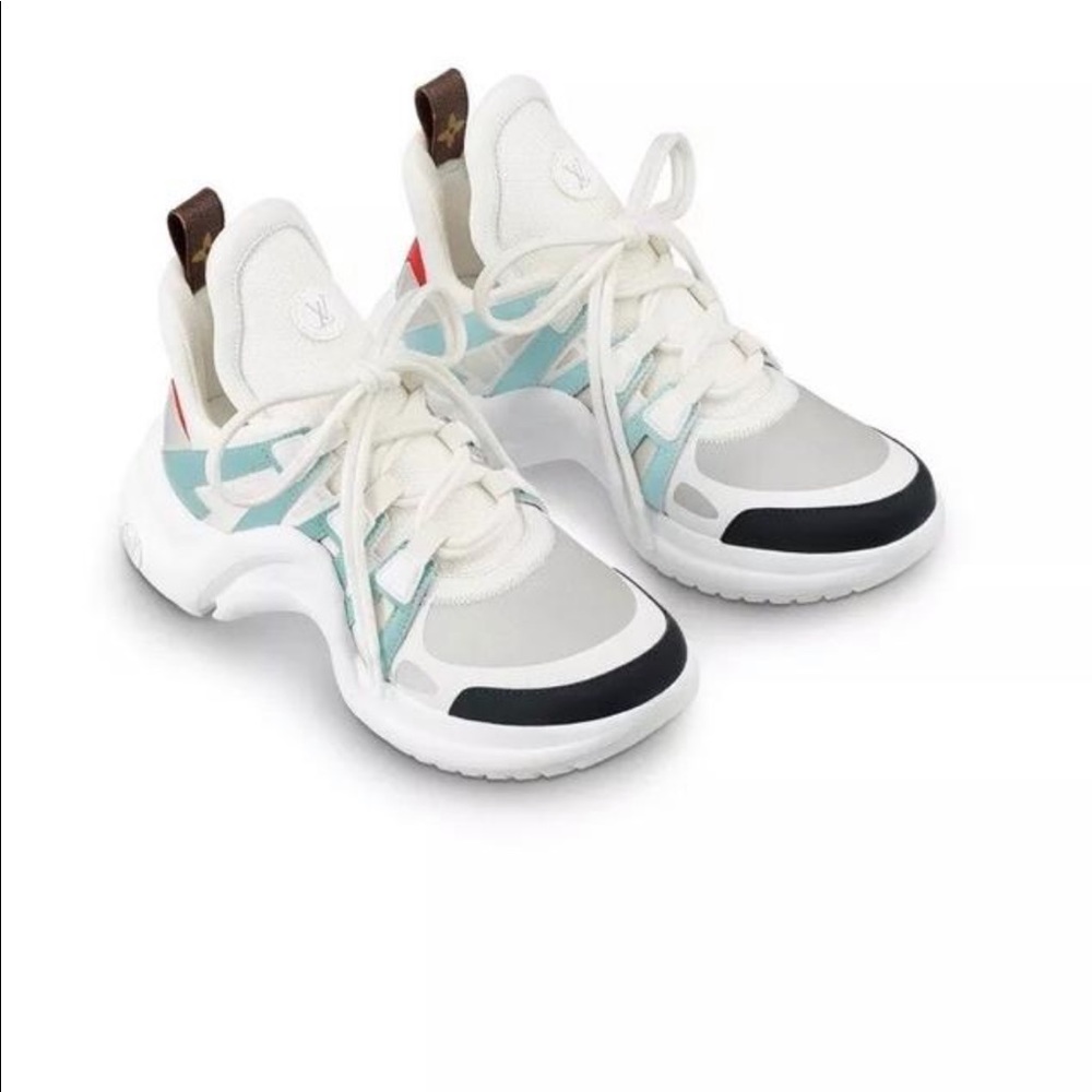 Louis Vuitton Archlight